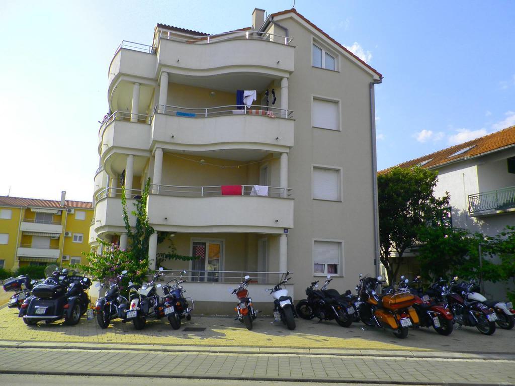 Apartments Angie Biograd Na Moru Exterior photo